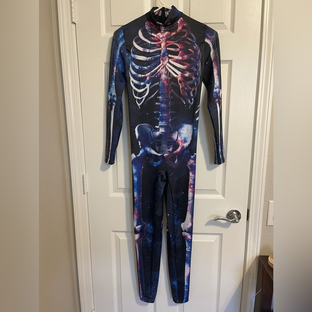 Badinka Women’s bodysuit Medium